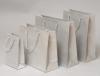 Stříbrná papírová taška s bavl. uchem, 22x10x27,5 cm